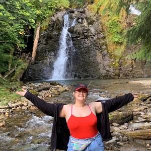 Meet your Posher, Haley